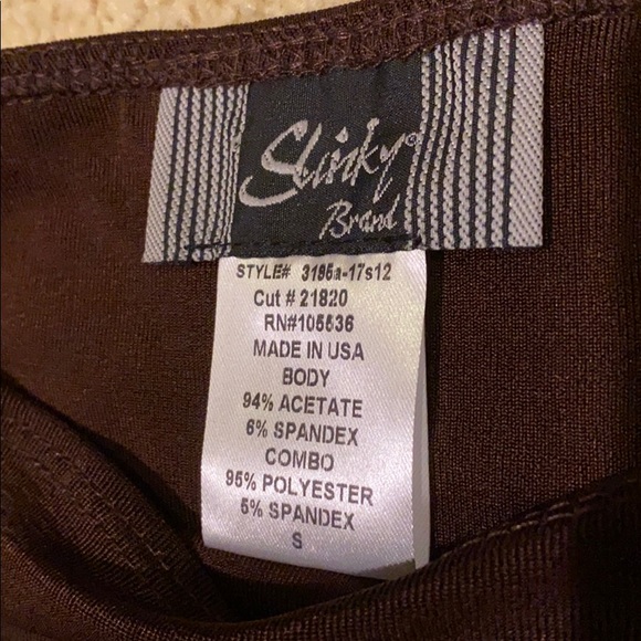 Slinky Cold shoulder asymmetric tunic - Picture 6 of 12